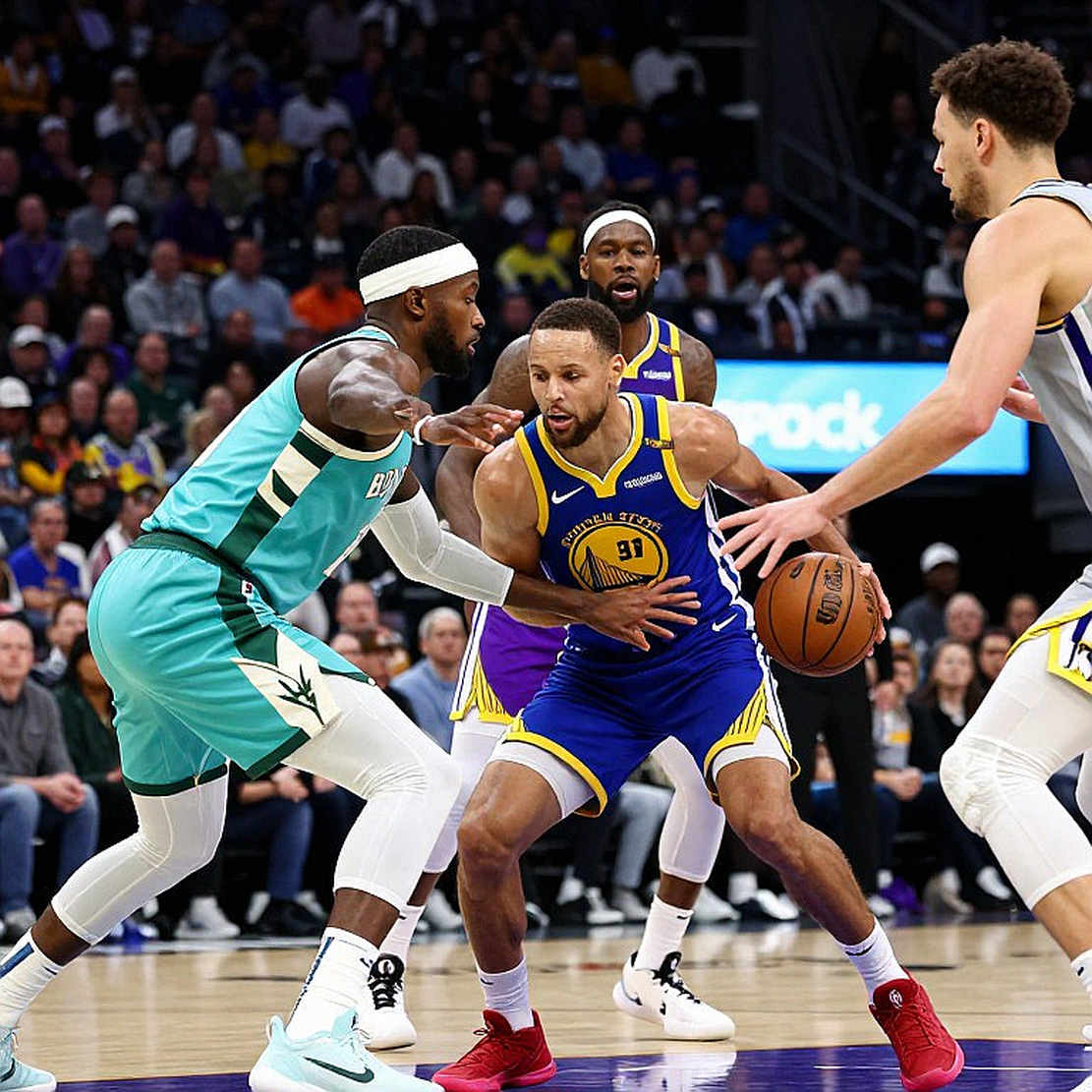 Hạt giống số 8 và bàn tay của những người khổng lồ: Đêm New York viết lại lịch sử WNBA
