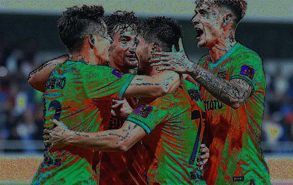 Anfield và cú đúp chín phút: Khi Liverpool xây lại niềm tin từ tuyến sau Anfield và cú đúp chín phút: Khi Liverpool xây lại niềm tin từ tuyến sau