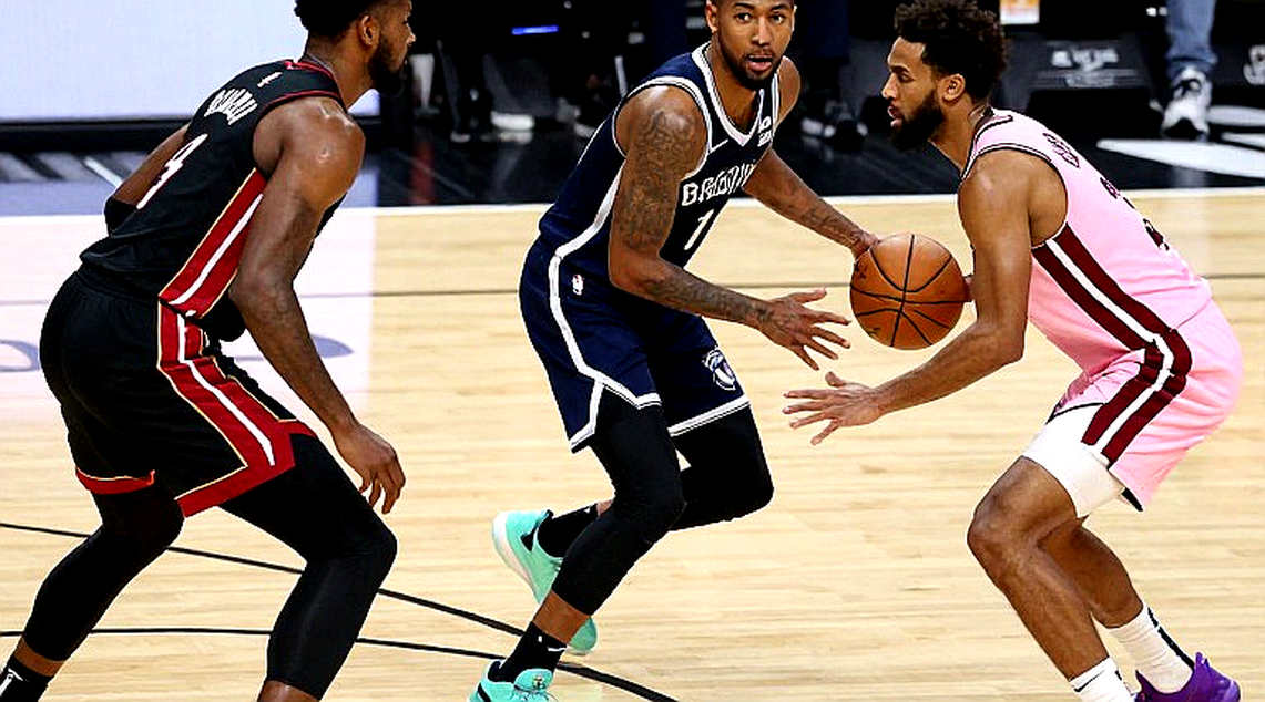 Anadolu Efes ký Cameron Payne đến hết 2026-27: Bài toán thay thế Mike James sau chấn thương Achilles