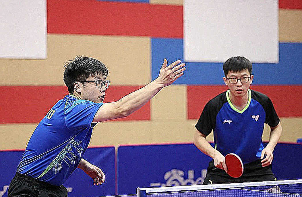 Hai game 11-13 của Kanak Jha và trần nhà bóng bàn Mỹ ở China Smash 2026
