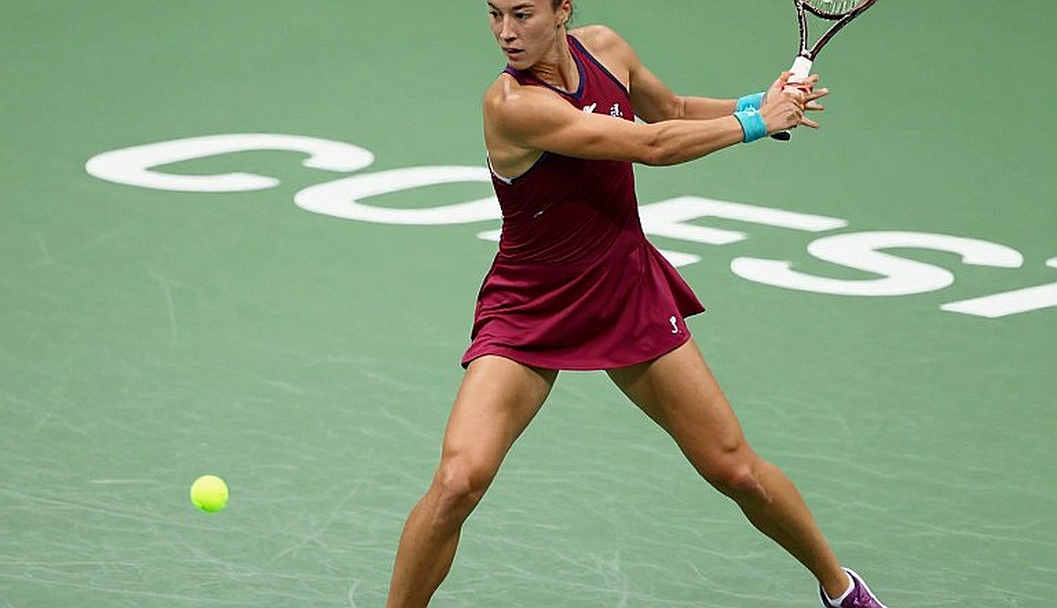 Rybakina Moves Closer to World No. 1 Ranking with Straight-Sets Win at US Open Rybakina Moves Closer to World No. 1 Ranking with Straight-Sets Win at US Open