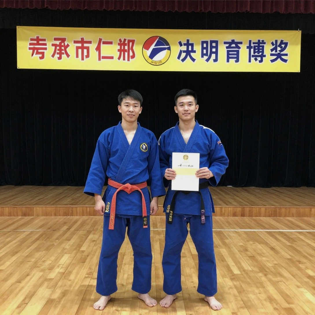 Bản đồ nhà vô địch MMA toàn cầu: tấm đai nào là thật, tấm đai nào chỉ là địa phương