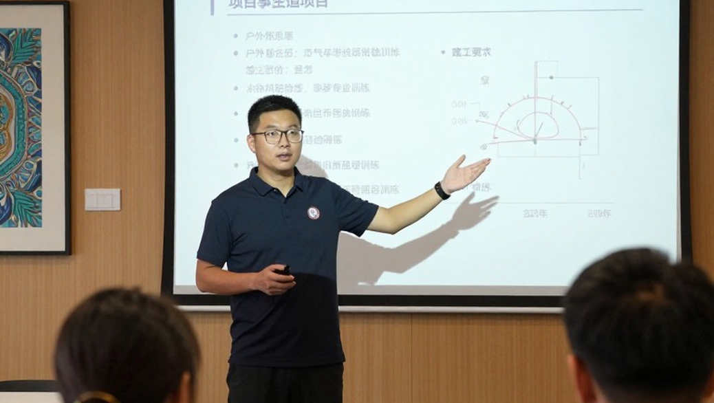Khi bảng số im lặng: Chín chiều kích đọc bóng đá bằng dữ liệu