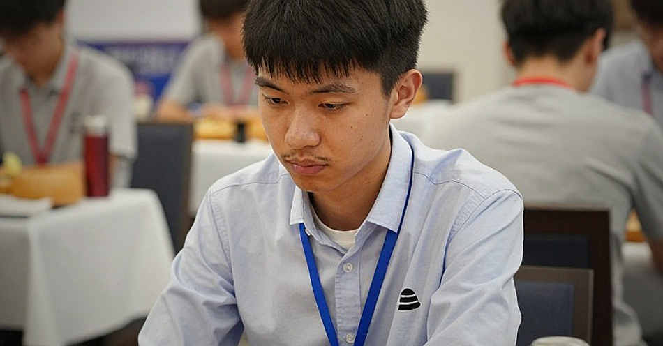 Ba nước đi lật ngược thế cờ: Nihal Sarin, Ấn Độ và phép thử bản lĩnh tại Olympiad