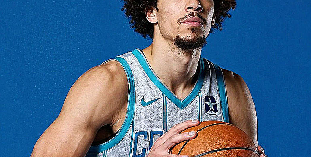 Hai chiếc mũ, một câu hỏi: NBA phạt Clippers 5 lượt chọn, PBA 23 năm im lặng — luật lệ bóng rổ thực sự đứng về phía ai?